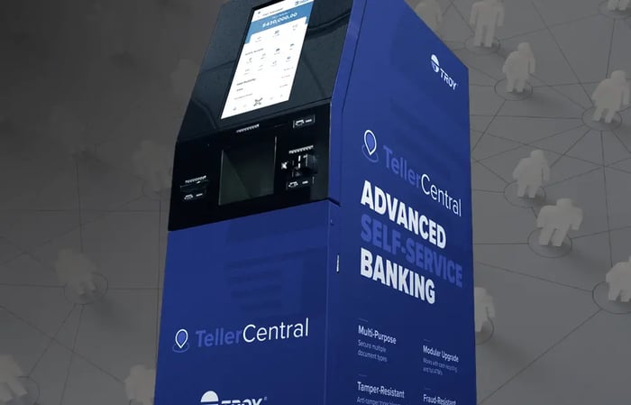 Blauer TellerCentral-Automat mit grauem Hintergrund 